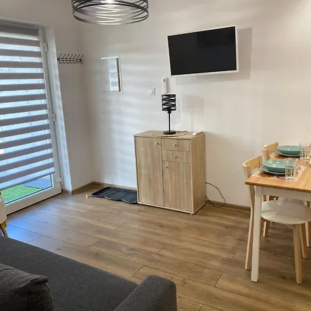9 Nina - Debina Apartamento *