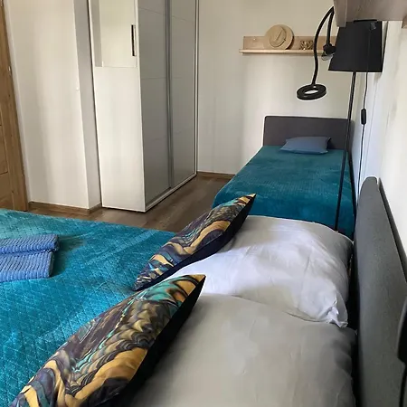 9 Nina - Debina Debina (Ustka)