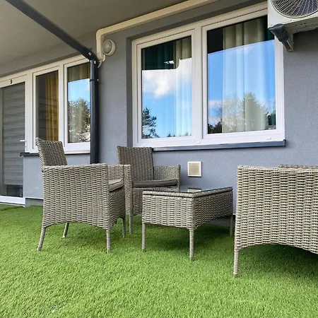 9 Nina - Debina Debina (Ustka)