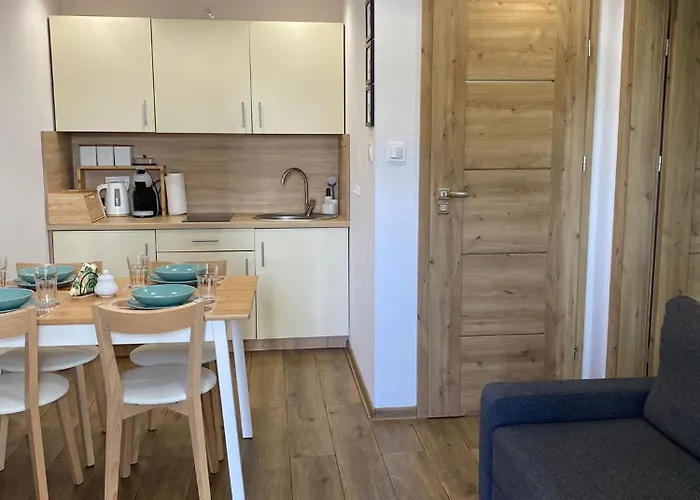 9 Nina - Debina 公寓 *